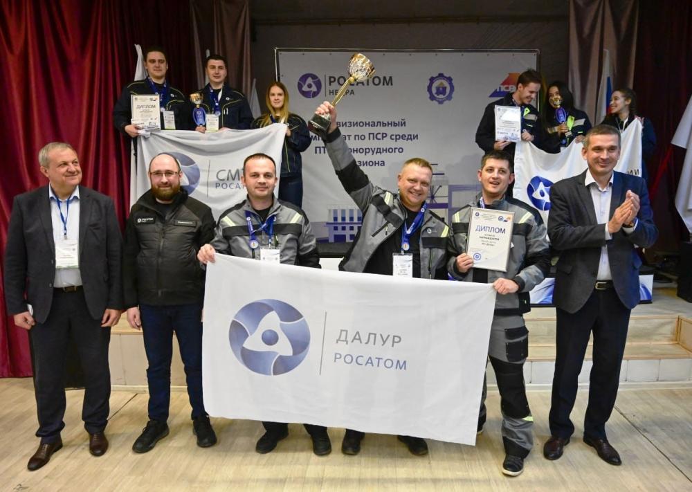 Команда СМЗ – на пьедестале почета Команда СМЗ – на пьедестале почета